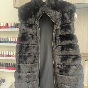 Women's Black Faux Fur Vest/reversable